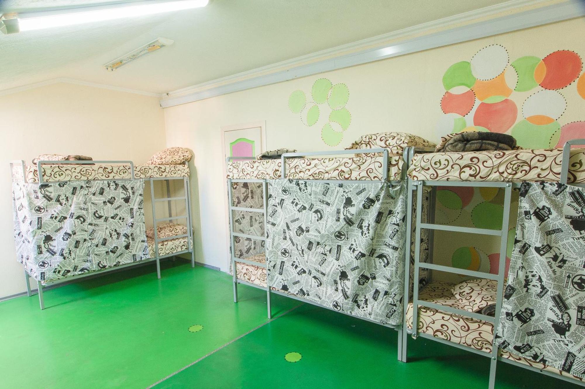 Lucky Hostel На Крещатике キエフ エクステリア 写真