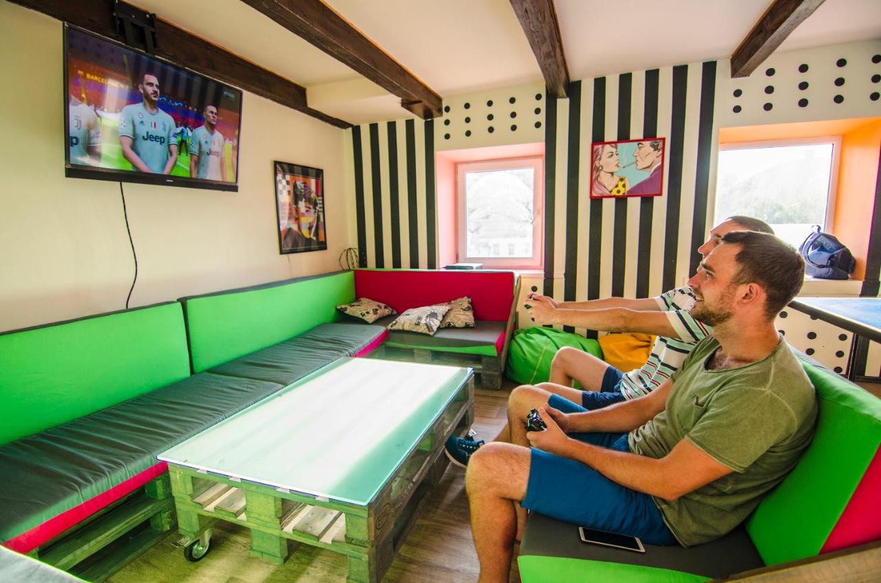 Lucky Hostel На Крещатике キエフ エクステリア 写真