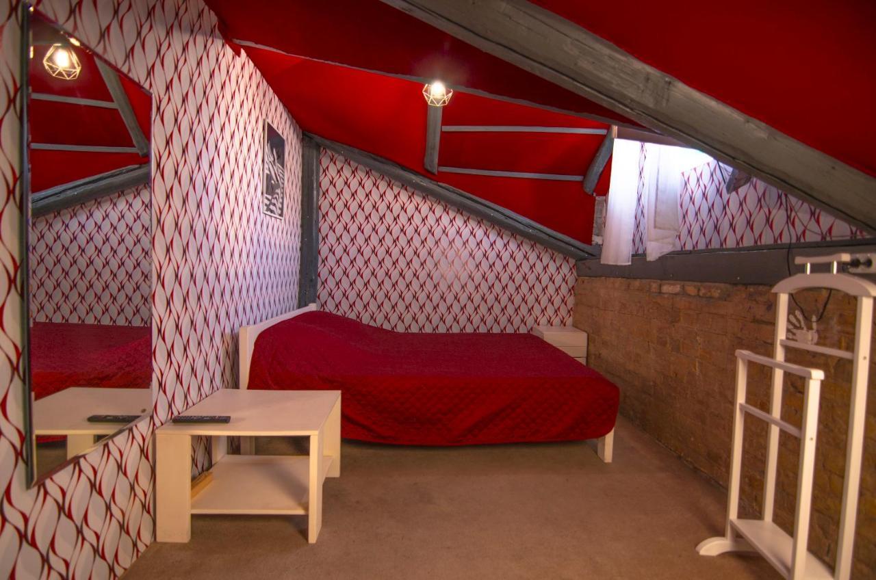 Lucky Hostel На Крещатике キエフ エクステリア 写真